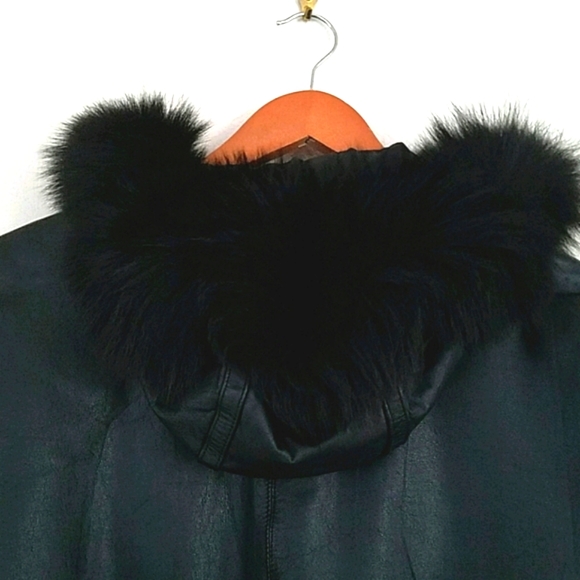 Hooded leather 90's bomber jacket fur trim 10 - Picture 4 of 5